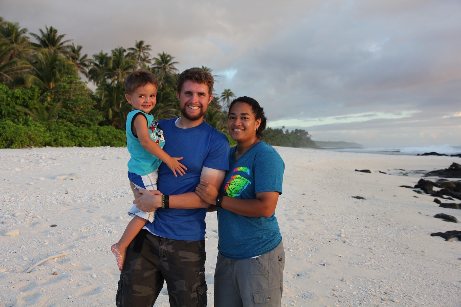 Learn Samoan Family Dolly, Devin, and Kalepo family photo